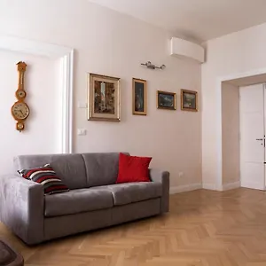 Casaleone Casa vacanze Roma